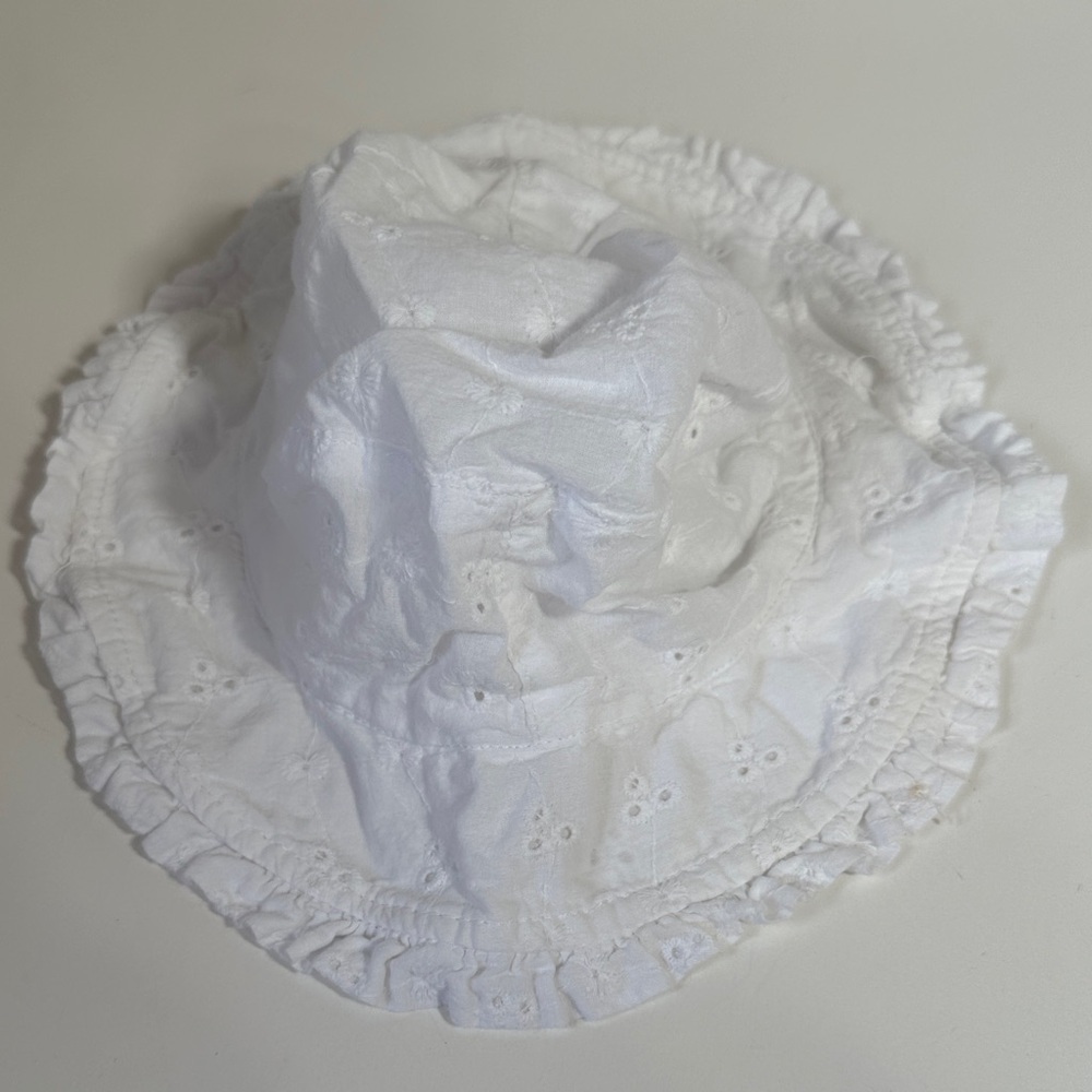 Healthtex white eyelet hat baby one size